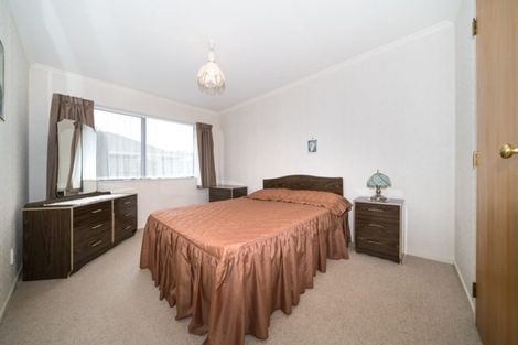 Photo of property in 104 Featherston Street, Takaro, Palmerston North, 4412