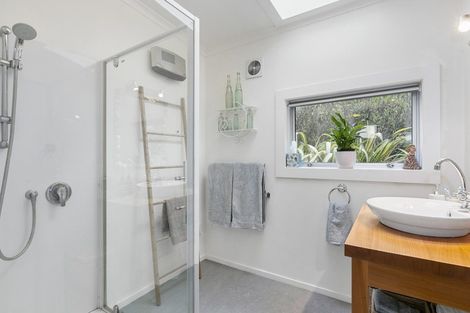 Photo of property in 1 Watkins Street, Purakaunui, Port Chalmers, 9081