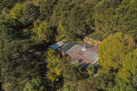 Photo of property in 4 Moana Crescent, Kennedy Bay, Coromandel, 3583