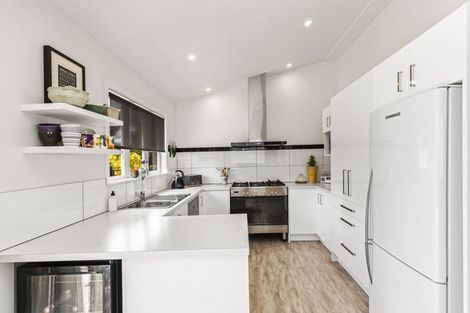 Photo of property in 7 Manchester Street, Petone, Lower Hutt, 5012