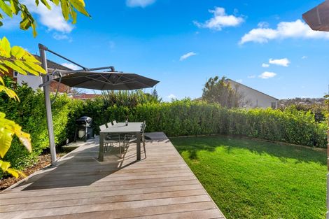 Photo of property in 2/2 Seaview Road, Milford, Auckland, 0620