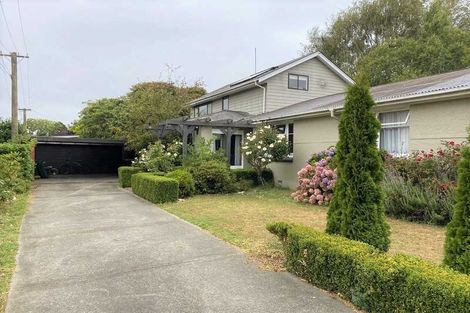 Photo of property in 36 Balrudry Street, Avonhead, Christchurch, 8042