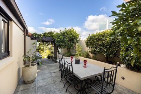 Photo of property in 149 Ngatai Road, Otumoetai, Tauranga, 3110