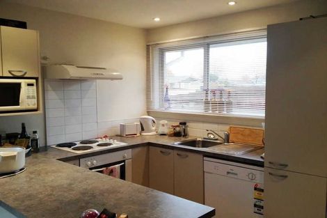 Photo of property in 1/28 Guinness Crescent, Ilam, Christchurch, 8041