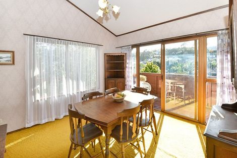 Photo of property in 47 Stapleford Crescent, Browns Bay, Auckland, 0630