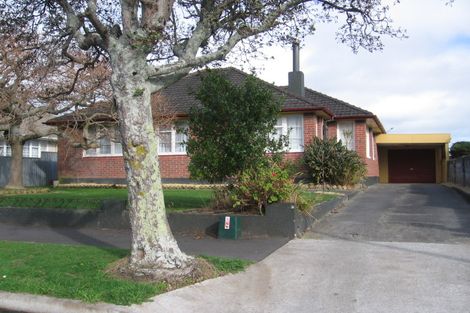 Photo of property in 4 Upham Terrace, Roslyn, Palmerston North, 4414