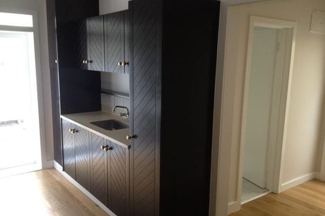 Photo of property in 4d Railway Street, Newmarket, Auckland, 1023