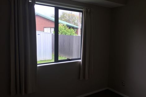 Photo of property in 162c Henderson Valley Road, Henderson, Auckland, 0612