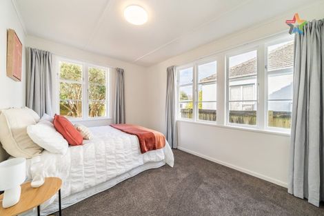 Photo of property in 96 Molesworth Street, Taita, Lower Hutt, 5011