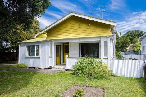 Photo of property in 288 Aberdeen Road, Gisborne, 4010