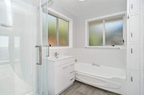 Photo of property in 48 Aotea Terrace, Huntsbury, Christchurch, 8022