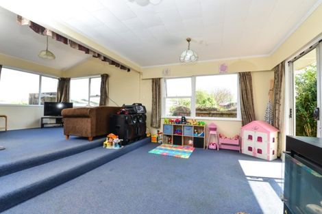 Photo of property in 4 Bremridge Place, Melville, Hamilton, 3206