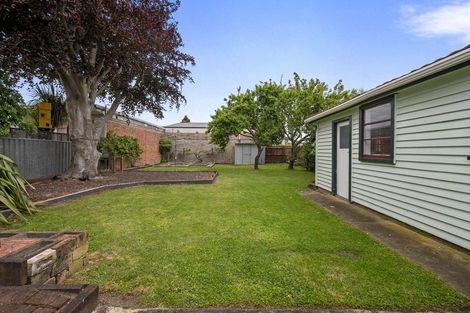 Photo of property in 298 Ruahine Street, Terrace End, Palmerston North, 4410