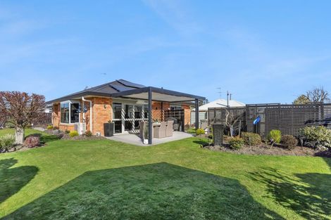 Photo of property in 32 Grove Street, Tinwald, Ashburton, 7700