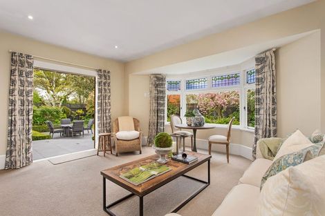 Photo of property in 106 Fendalton Road, Fendalton, Christchurch, 8014