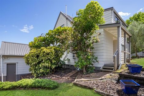 Photo of property in 16 Janome Place, Bucklands Beach, Auckland, 2014