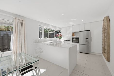 Photo of property in 19a Sydney Street, Hauraki, Auckland, 0622