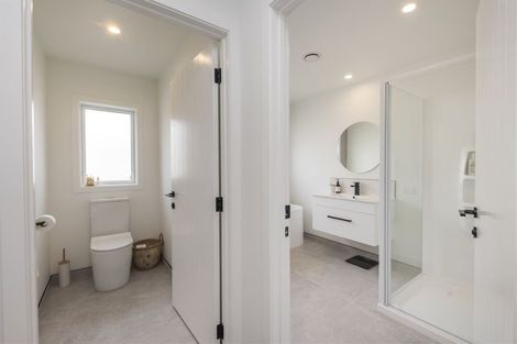 Photo of property in 19 Silicon Way, Fitzherbert, Palmerston North, 4410