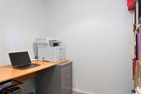 Photo of property in 16 Taunton Place, Rangiora, 7400