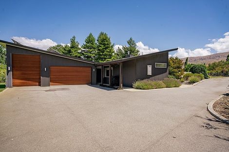 Photo of property in 17 Roberts Drive, Cromwell, 9310