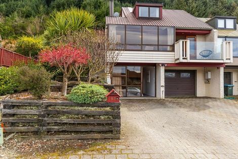 Photo of property in 23b Lochy Road, Fernhill, Queenstown, 9300