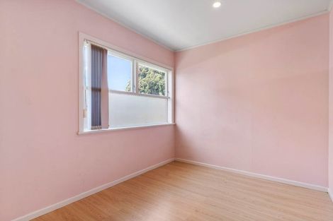 Photo of property in 14 Vickerman Street, Otara, Auckland, 2023