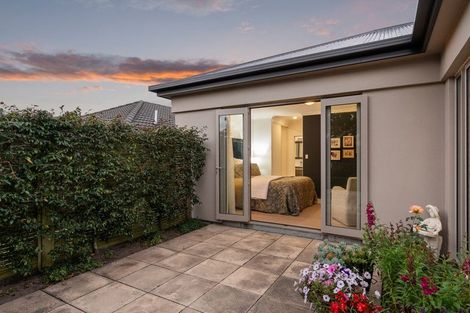 Photo of property in 20a Coolspring Way, Redwood, Christchurch, 8051