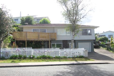 Photo of property in 14 Sunnyview Drive, Brown Owl, Upper Hutt, 5018