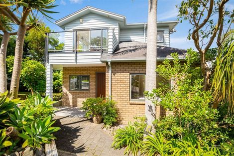 Photo of property in 8a Horizon Way, West Harbour, Auckland, 0618