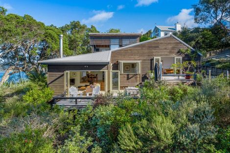 Photo of property in 7 Kyle Street, Leigh, 0985