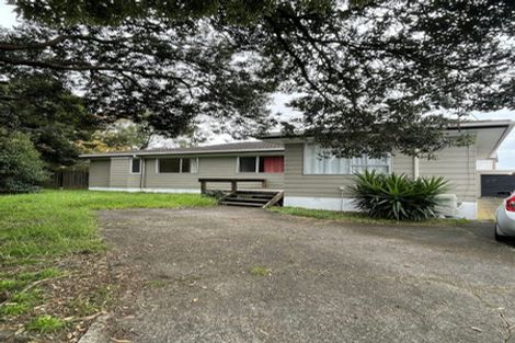 Photo of property in 28 Hinton Place, Weymouth, Auckland, 2103