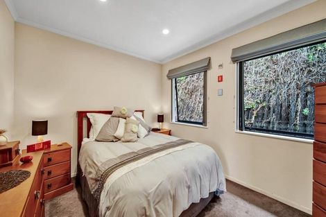 Photo of property in 10 Lavender Close, Spotswood, New Plymouth, 4310