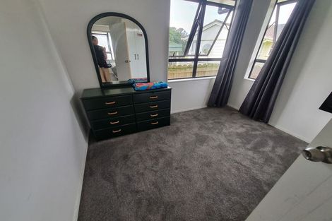 Photo of property in 2 Arnhem Place, Pukekohe, 2120