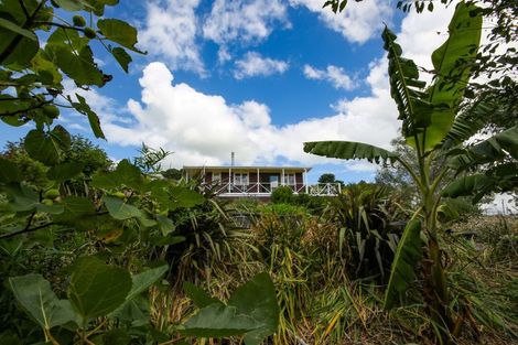 Photo of property in 3 Heaths Way, Pahi, Paparoa, 0571