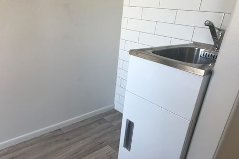 Photo of property in 1/42-44 Opaheke Road, Opaheke, Papakura, 2113