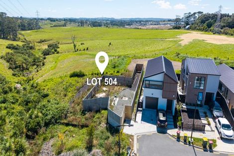 Photo of property in 33 Red Hills Road, Massey, Auckland, 0614
