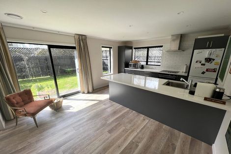 Photo of property in 4/8 Hatton Street, Karori, Wellington, 6012