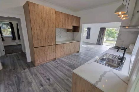 Photo of property in 157 Foster Road, Kumeu, 0891