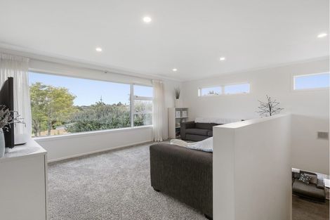 Photo of property in 59 Hall Road, Matua, Tauranga, 3110