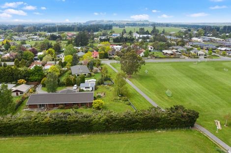 Photo of property in 15 Burnett Street, Oxford, 7430