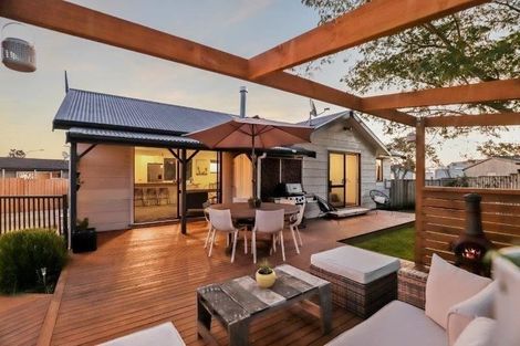 Photo of property in 11 Highland Drive, Pukete, Hamilton, 3200