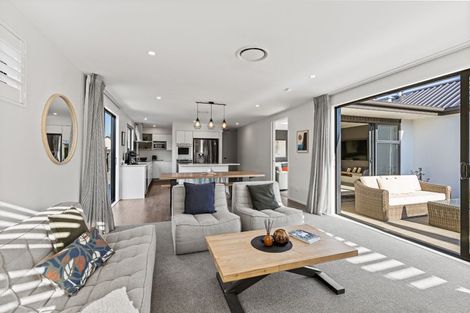 Photo of property in 15 Luxembourg Crescent, Halswell, Christchurch, 8025