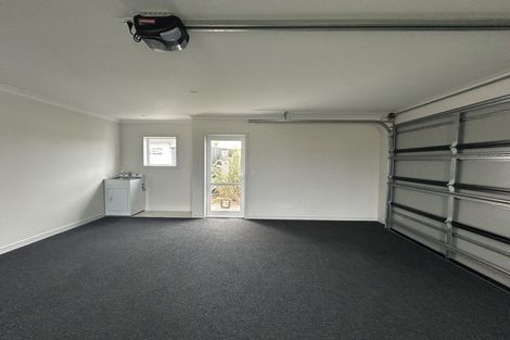 Photo of property in 10 Puroto Place, One Tree Point, 0118
