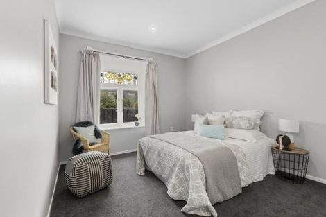 Photo of property in 1a Miro Street, Woburn, Lower Hutt, 5010