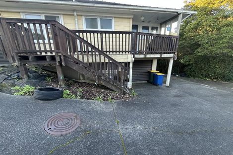 Photo of property in 5 Woodglen Road, Glen Eden, Auckland, 0602