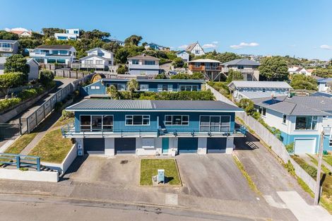 Photo of property in 1/24 Lambley Road, Titahi Bay, Porirua, 5022