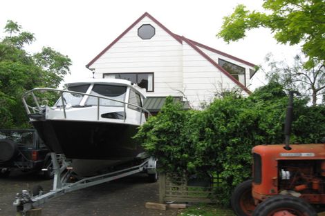 Photo of property in 15a Motuora Road, Manly, Whangaparaoa, 0930