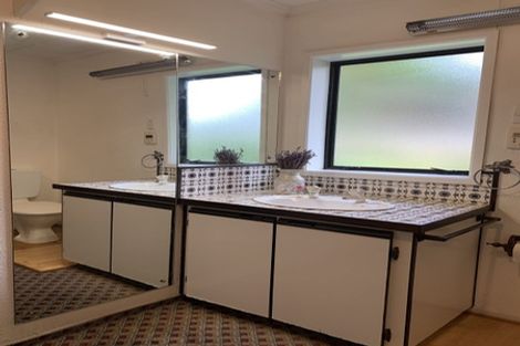 Photo of property in 29a Ngaiwi Street, Orakei, Auckland, 1071