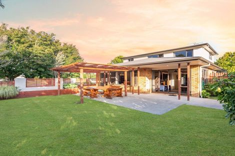 Photo of property in 2 Cranmer Close, Rototuna North, Hamilton, 3210