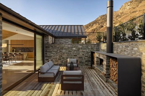 Photo of property in 83 Sicilian Lane, Lake Hayes, Queenstown, 9371